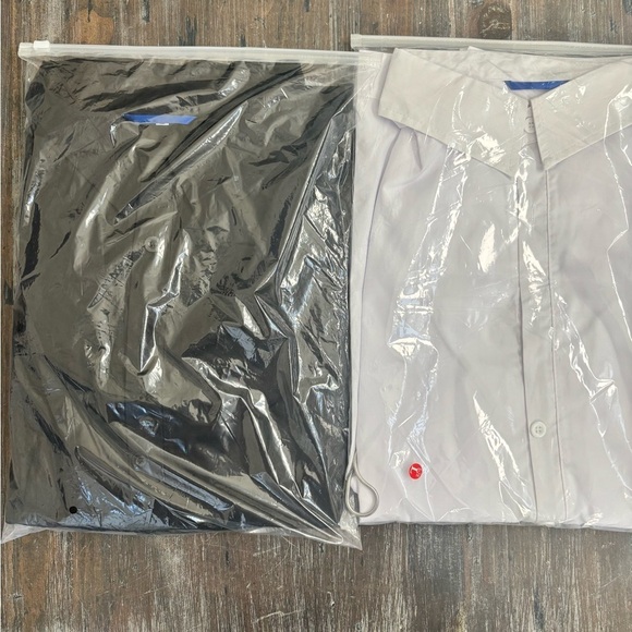 NWOT Black and White Large Classic Black Button-Up/Zipper 2 Shirt Bundle Large - Picture 7 of 7